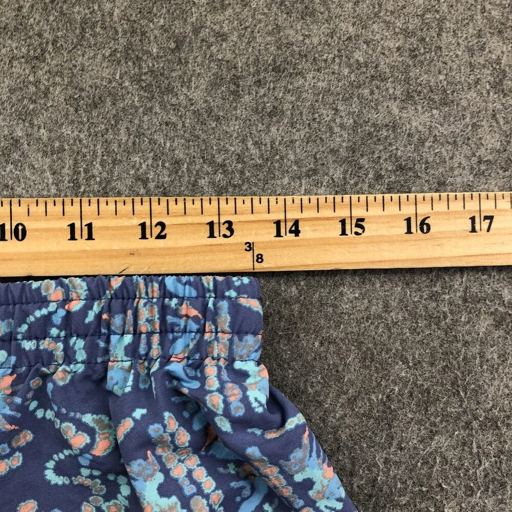 Patagonia Shorts Mens Medium Blue Geometric Print Swim Trunks Pockets